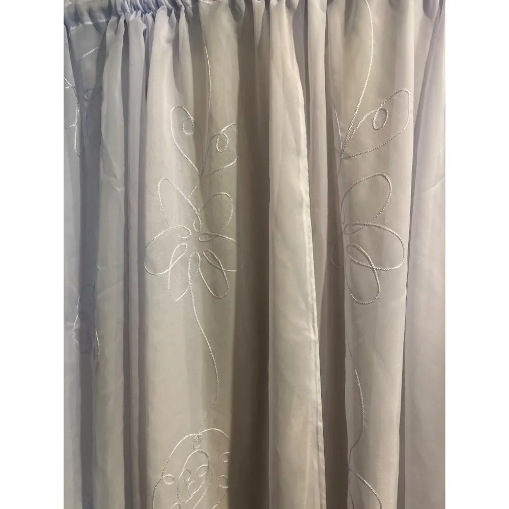 2 Embroidered Sheer Purple / Lavender Curtain Panels With Floral Design Lightwei